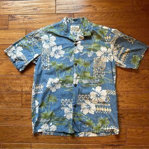 Vintage 70s Royal Hawaiian Creations Cuban Collar Shirt Floral Made In Hawaii